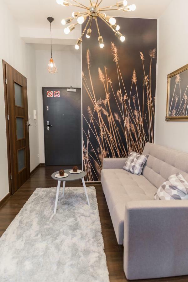 Goldeneye Apartment Center Βρότσλαβ Εξωτερικό φωτογραφία