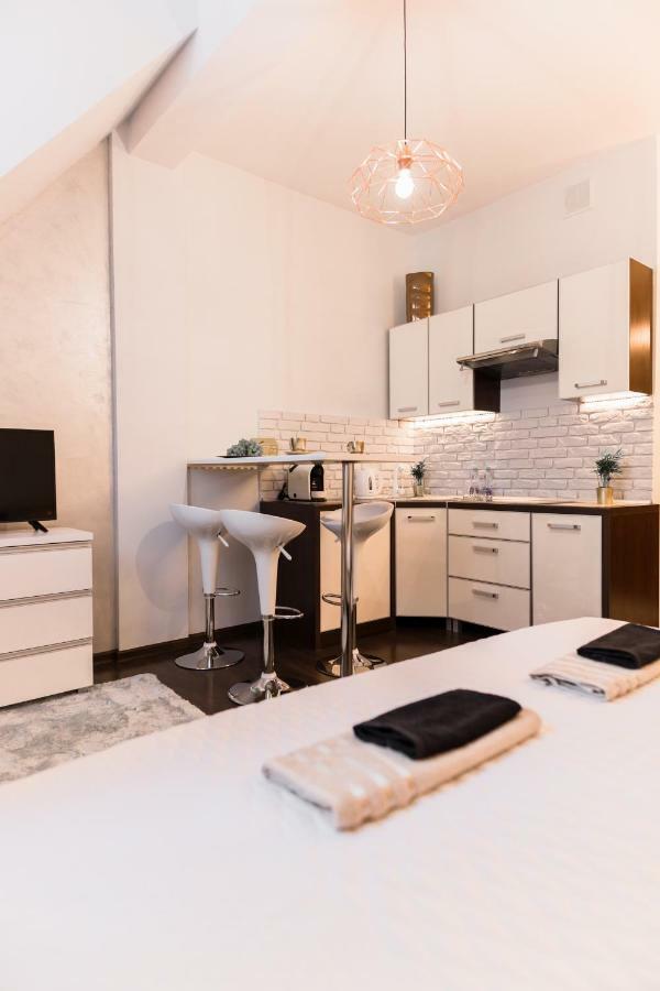 Goldeneye Apartment Center Βρότσλαβ Εξωτερικό φωτογραφία